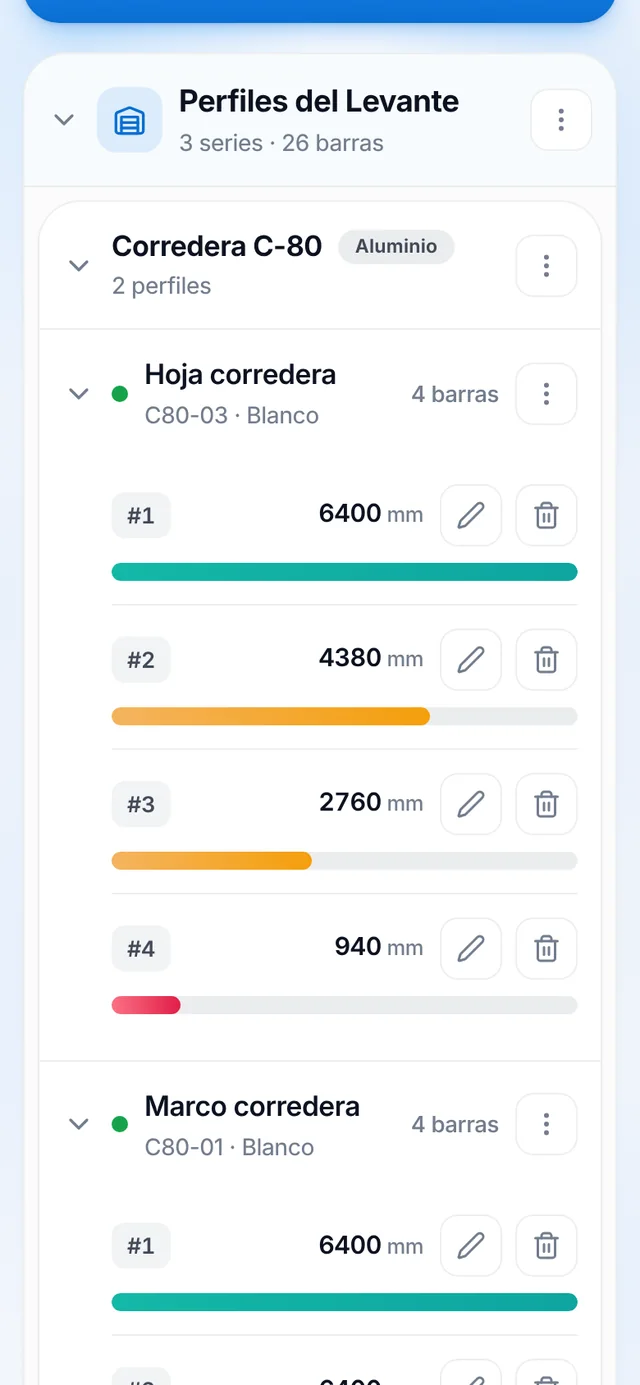 Pantalla de stock en IndustrIA, en el móvil